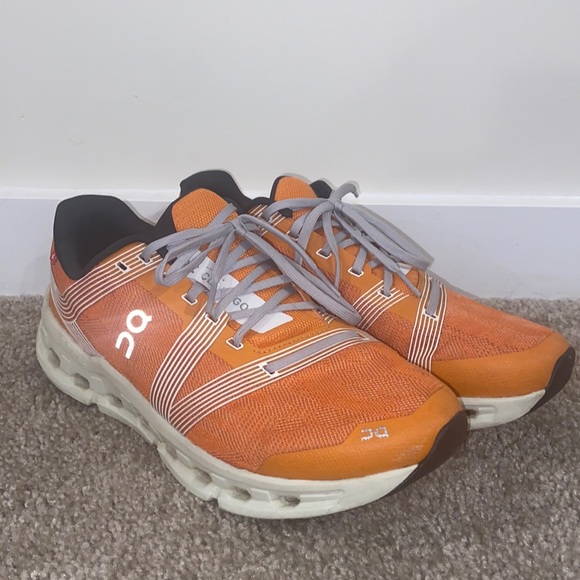 On Running Other - Lightly Used Men’s On Running Cloudgo Tennis Shoes in Tumeric/Aloe Size US10